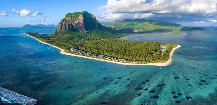 SAINT KITTS