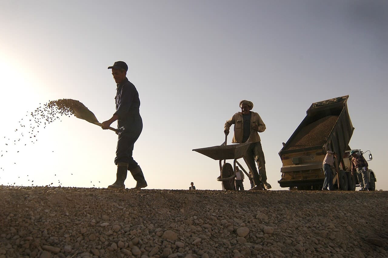 RISING SKYLINES: THE EVOLVING GCC CONSTRUCTION INDUSTRY AND WHAT TO EXPECT