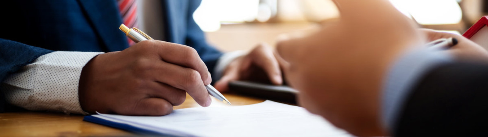THE ROLE OF SHAREHOLDERS AND DIRECTORS IN A UAE COMPANY STRUCTURE