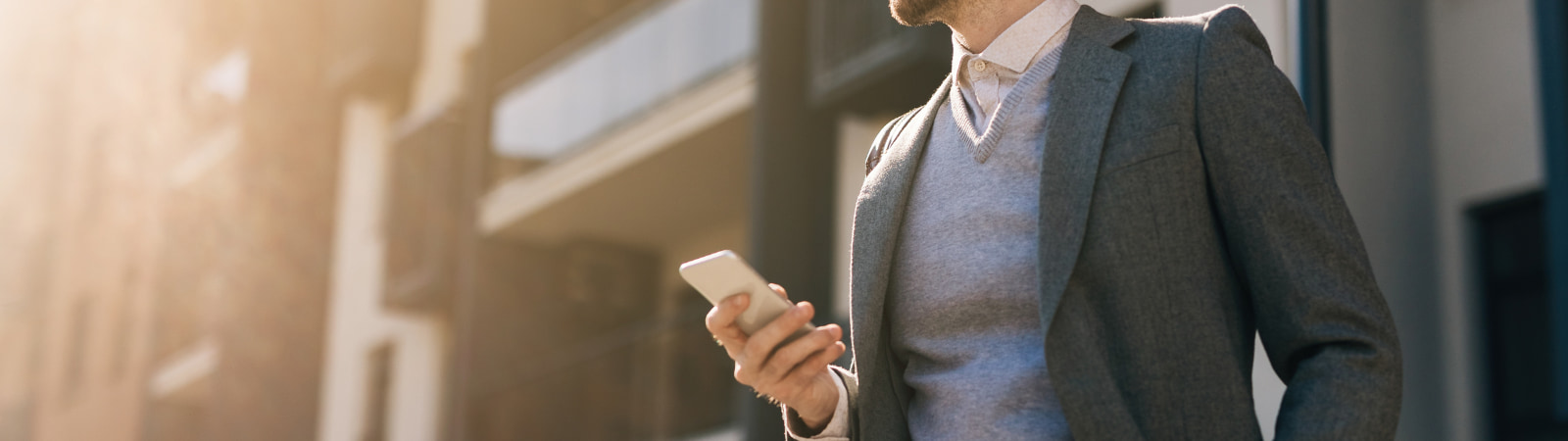 The Future of Corporate Banking in the UAE: How Technology is Changing the Way Businesses Bank
