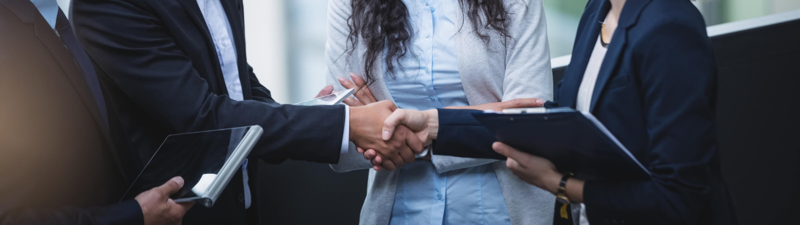 YOUR NETWORK IS YOUR NETWORTH: THE POWER OF NETWORKING IN THE UAE