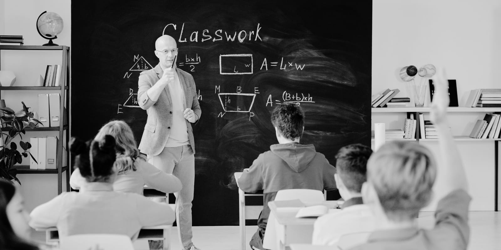 EDUCATION ENTREPRENEURSHIP: GUIDE ON HOW TO START A SCHOOL OR TRAINING INSTITUTE IN DUBAI & THE UAE